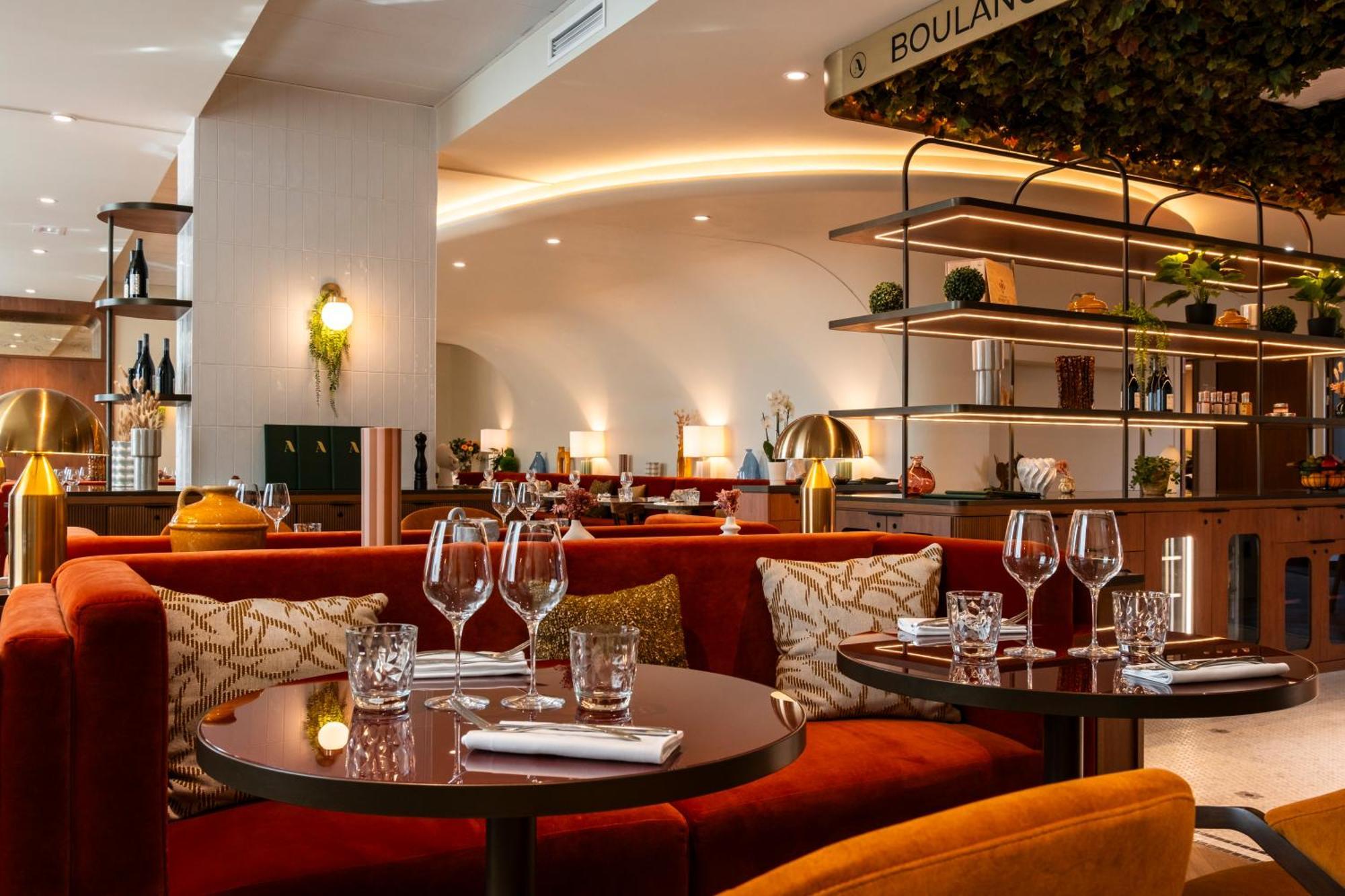 Mercure Виллефранче-Сур-Салне Экстерьер фото