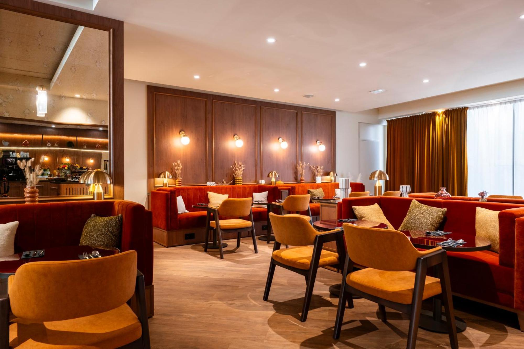 Mercure Виллефранче-Сур-Салне Экстерьер фото